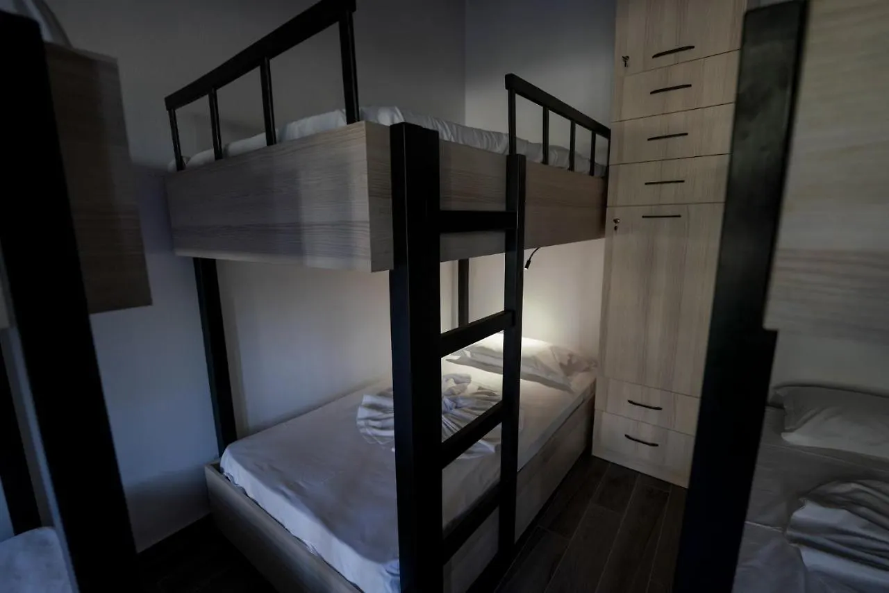 Helin'S Hostel By Backpackers Berat