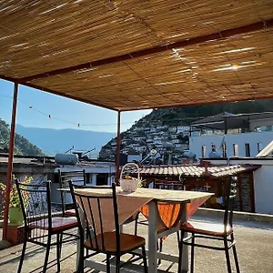 Appartement Jemin, Berat
